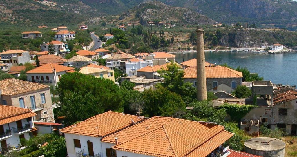 Anniska Hotel Kardamyli Exterior foto