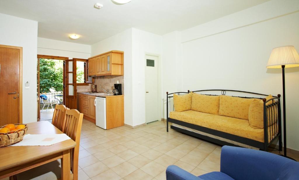 Anniska Hotel Kardamyli Habitación foto