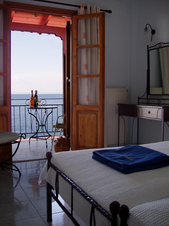 Anniska Hotel Kardamyli Habitación foto